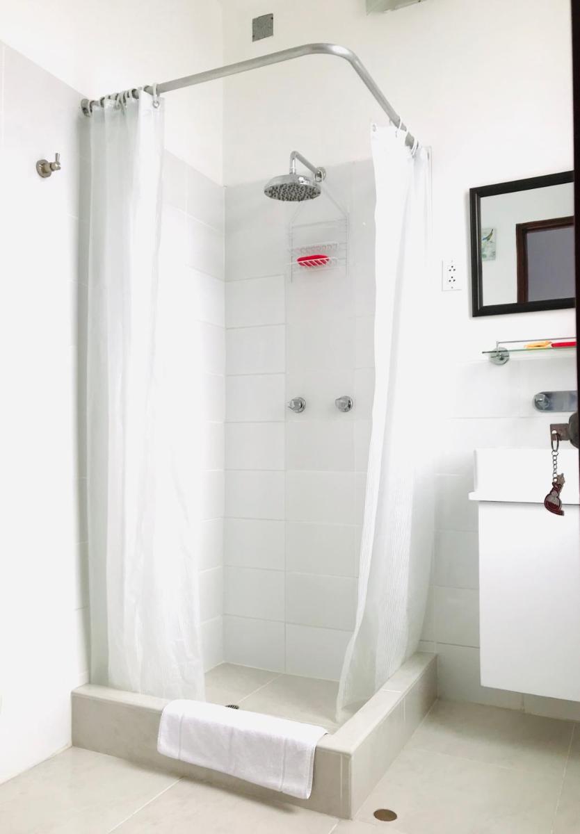 Suitetrails - Larq'a Park Rooms