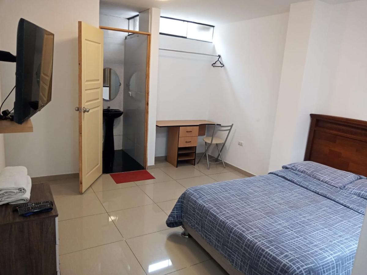 Peruvian Family Hostal Miraflores - Housity