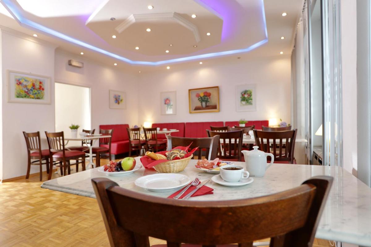 Hotel am Park - Housity