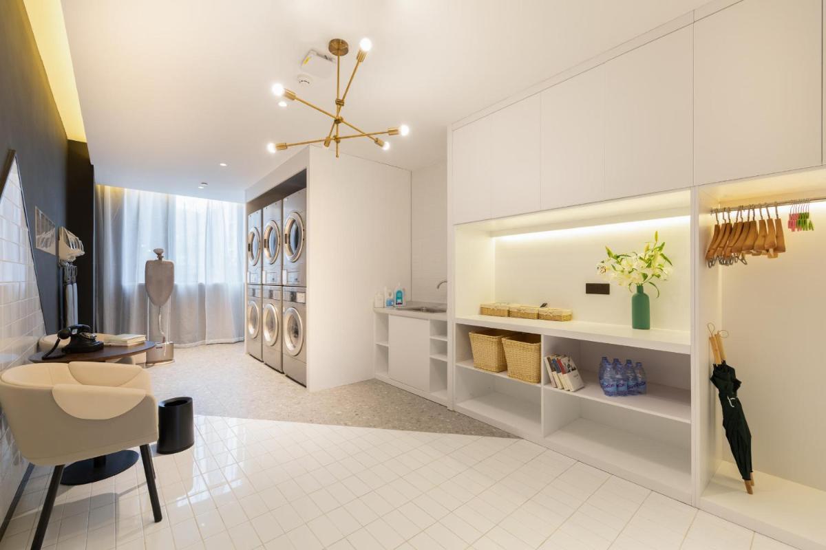 Suitetrails - Atour Hotel Ningbo Fenghua Huizheng Street