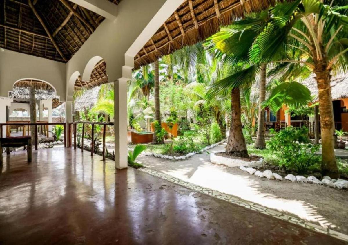Mobydick Bungalow Nungwi - Housity