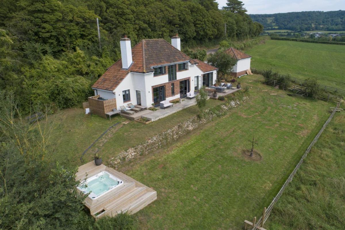 Decoy Farm House - Housity