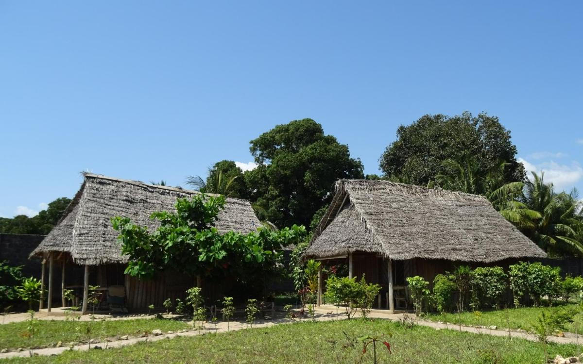 Jabar Lodge - Housity