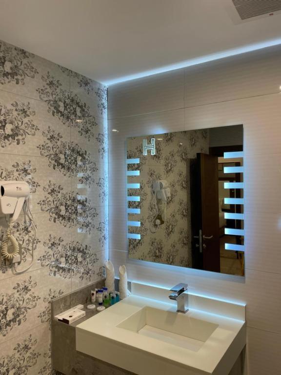 فندق ارض العسل بوتيك - Housity