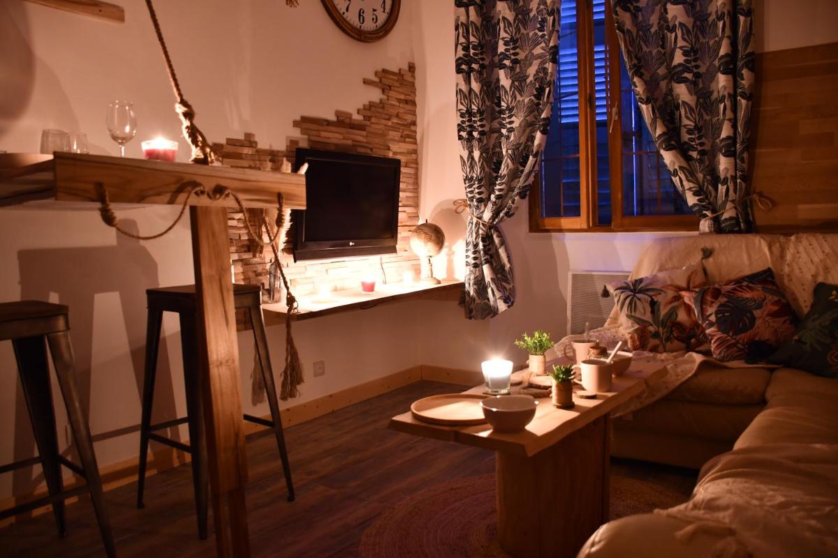 Le Cabanon H24,Atypique,Cosy,Port,Plage,Wifi,Netflix - Housity