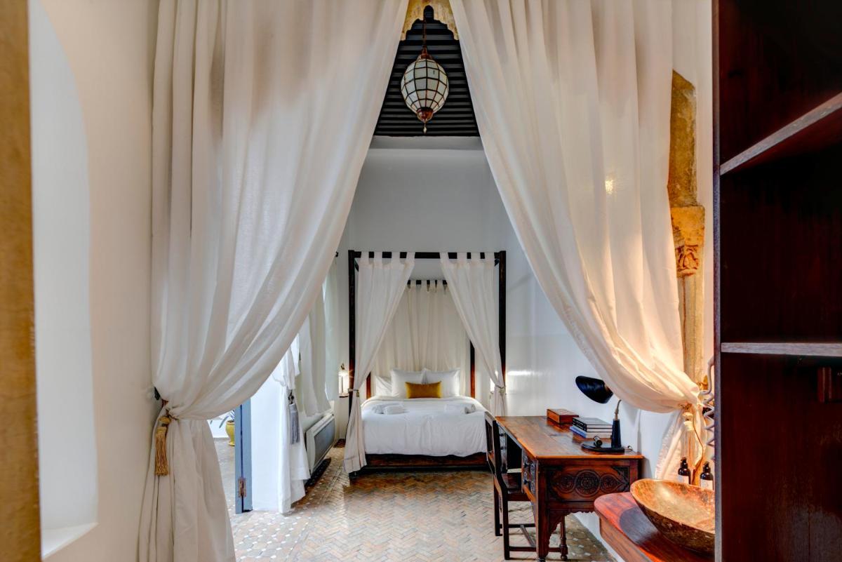 Riad Amaris - Housity