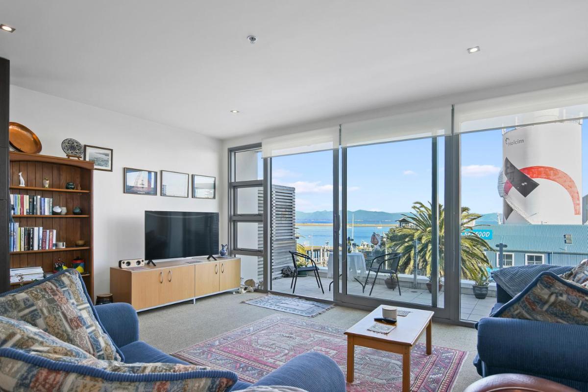 Wakefield Wonder - Nelson Holiday Apartment - Housity