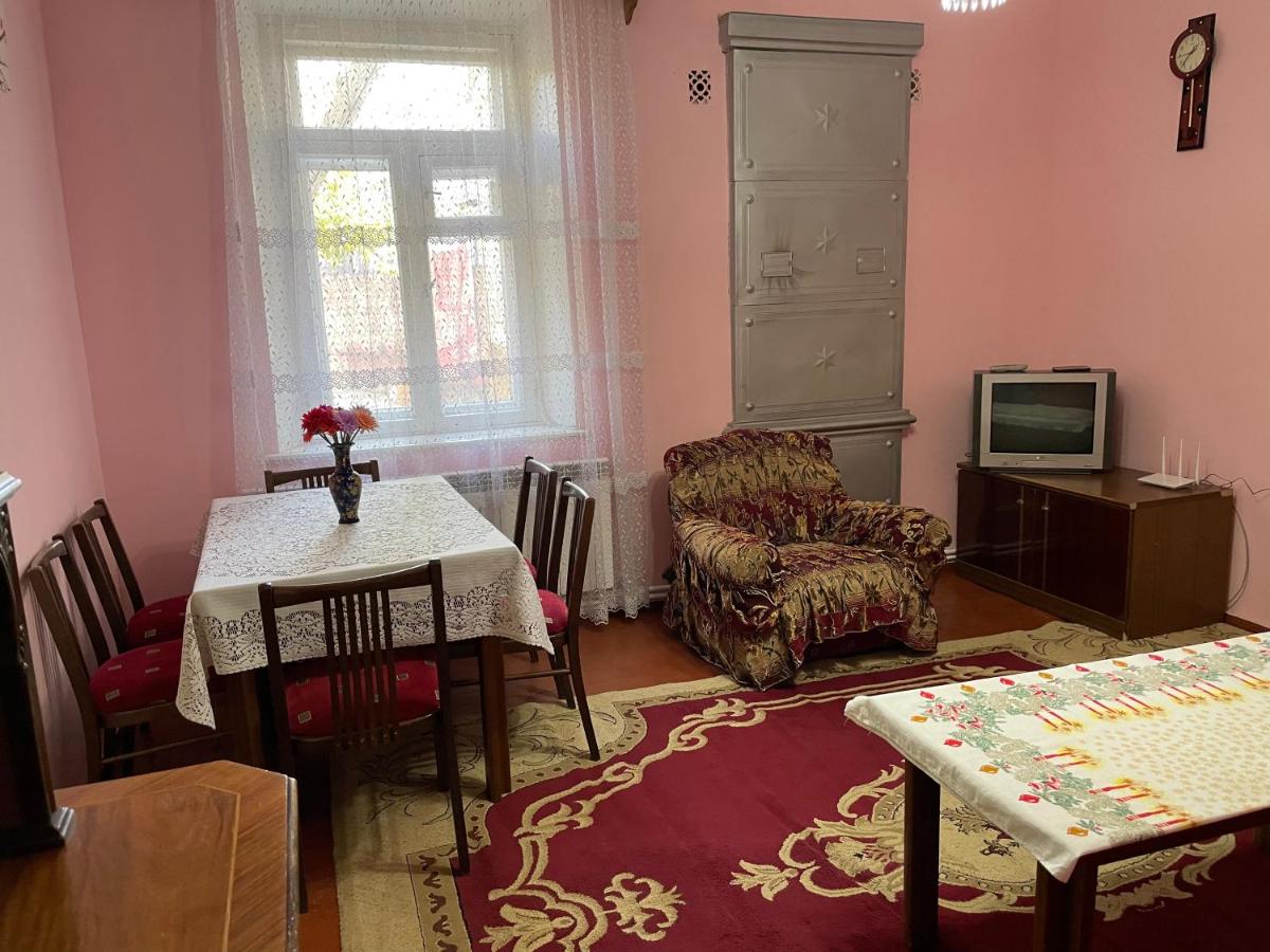 Suitetrails - Arminiaa Guest House