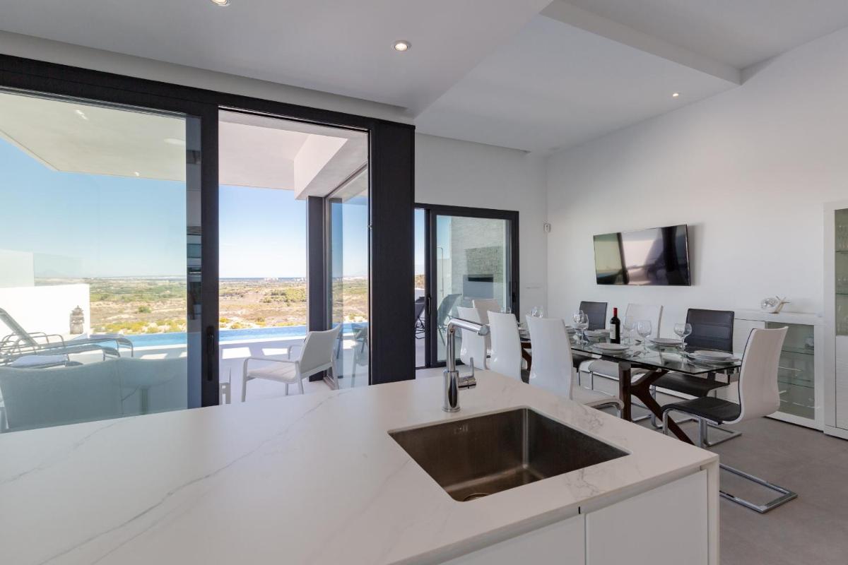 Suitetrails - Fidalsa 5 Stars Sea Views