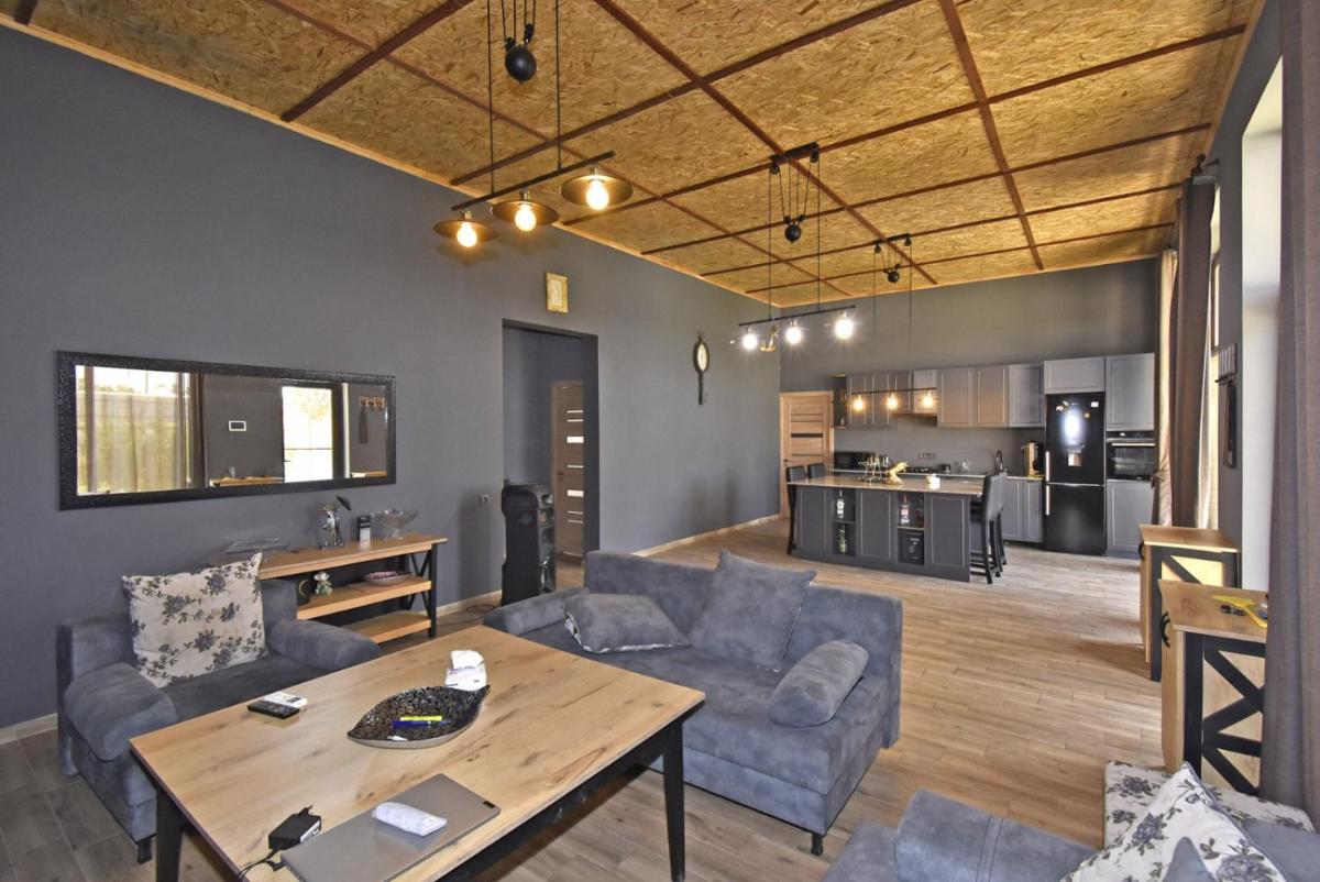 Luxury Villa near Yerevan - Housity