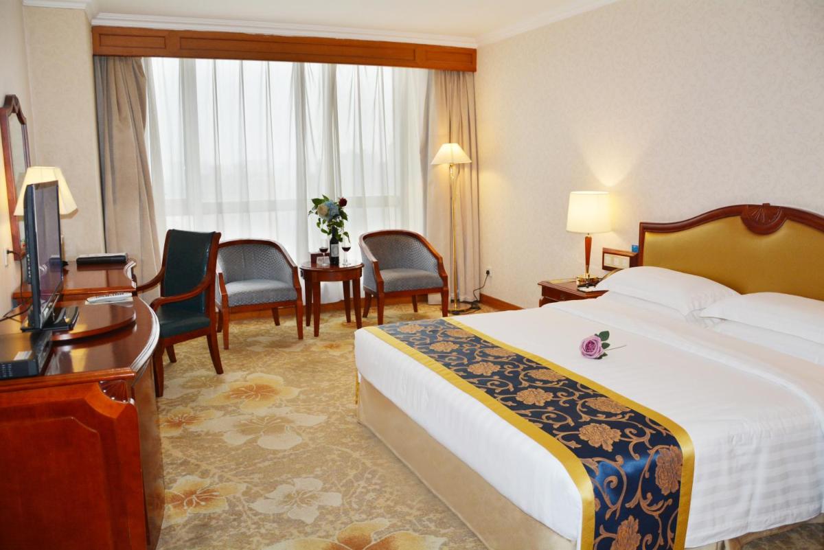 Beijing Asia Pacific Garden Hotel - Housity