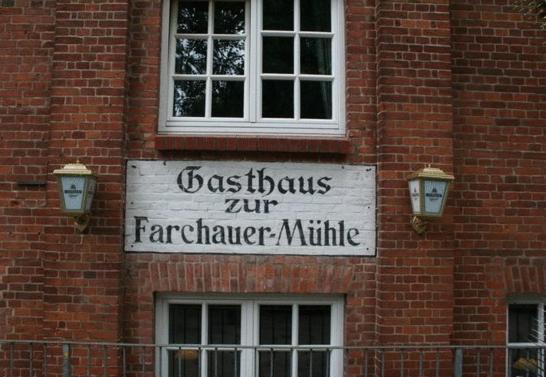 Hotel Farchauer Mühle - Housity