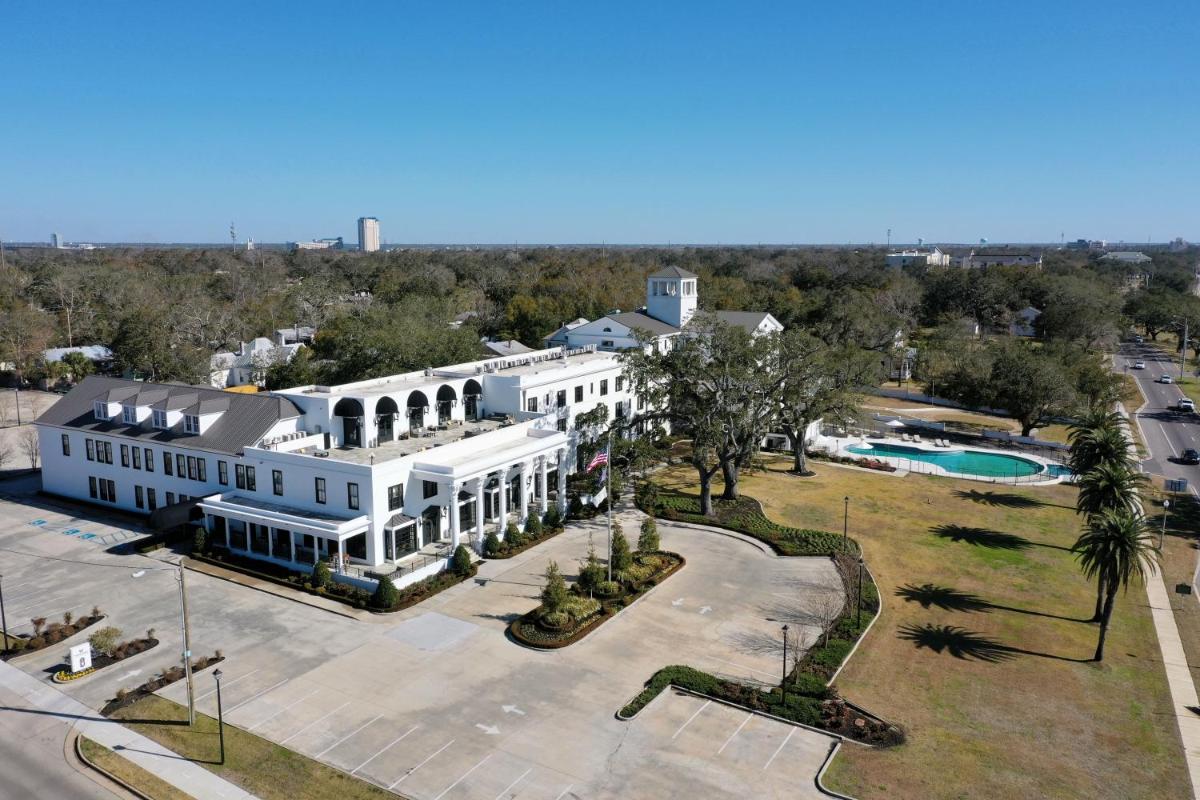 White House Hotel - Housity