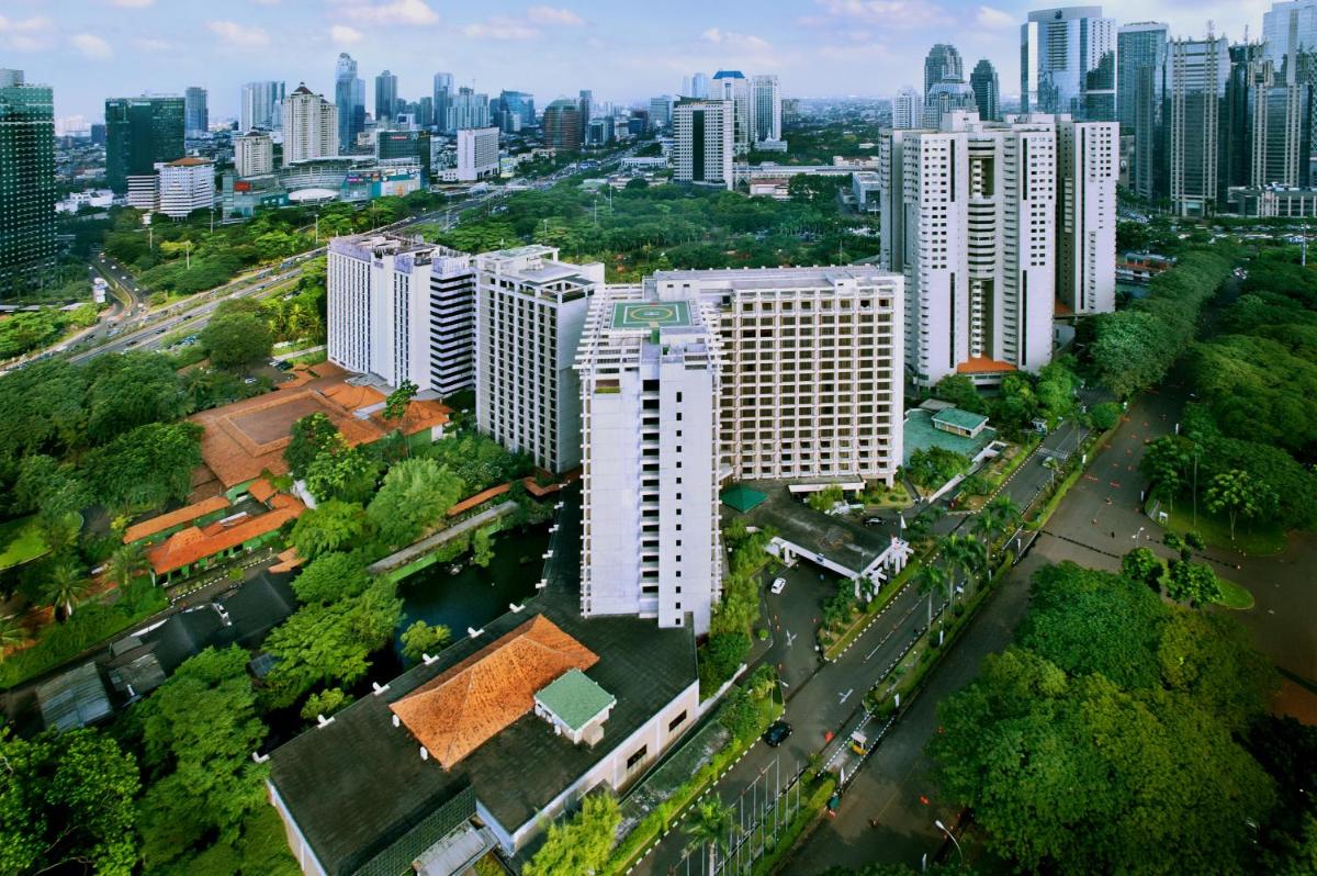 The Sultan Hotel & Residence Jakarta - Housity