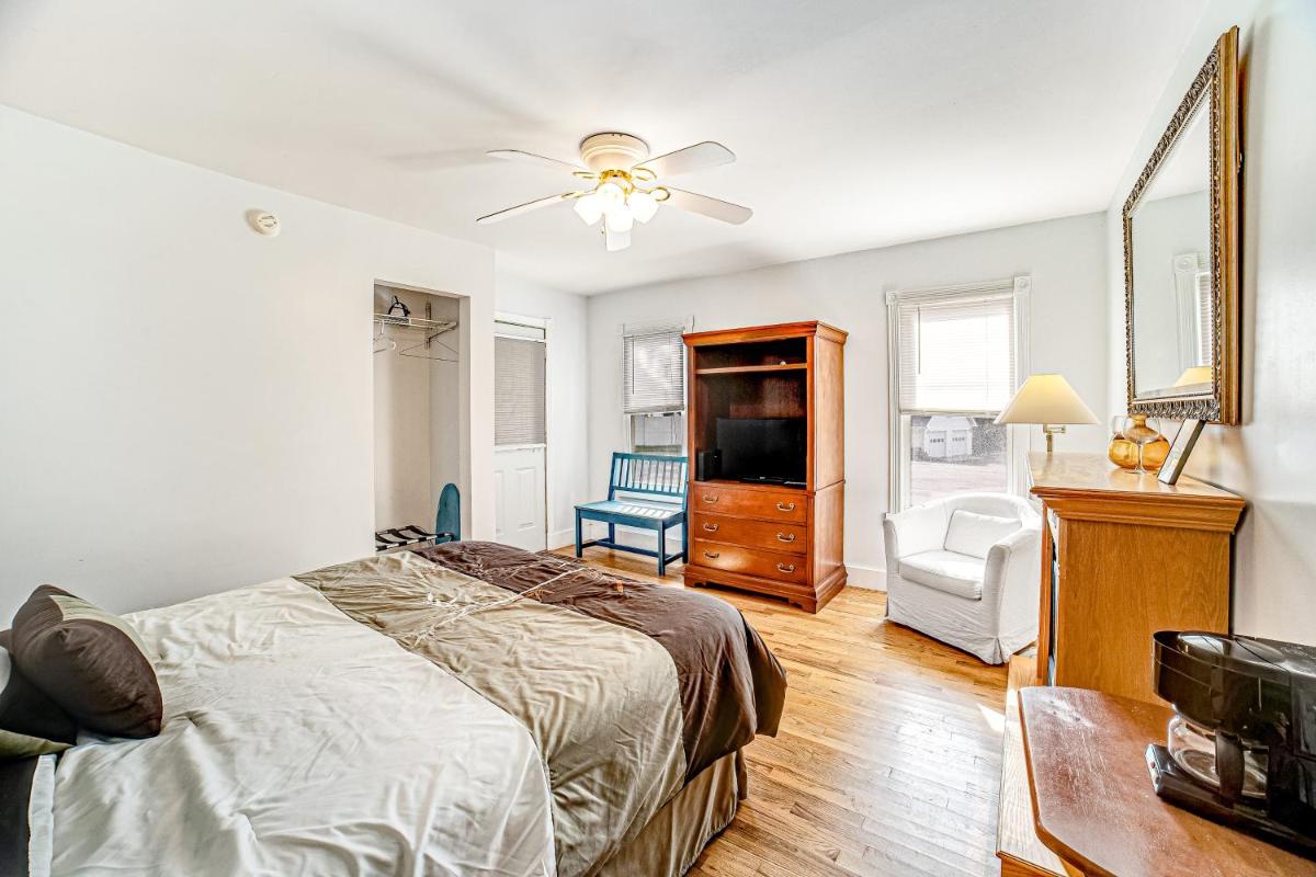 Champagne House Studios - Housity