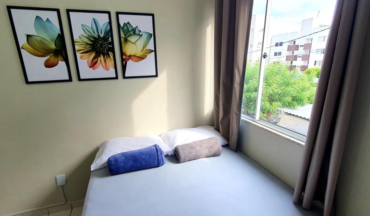 APARTAMENTO CONFORTAVEL em Petrolina 2 quartos com ar cond e Wi-Fi 300MB - Housity