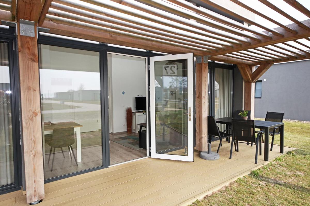 RCN Vakantiepark Bungalow de Dukdalf - Housity