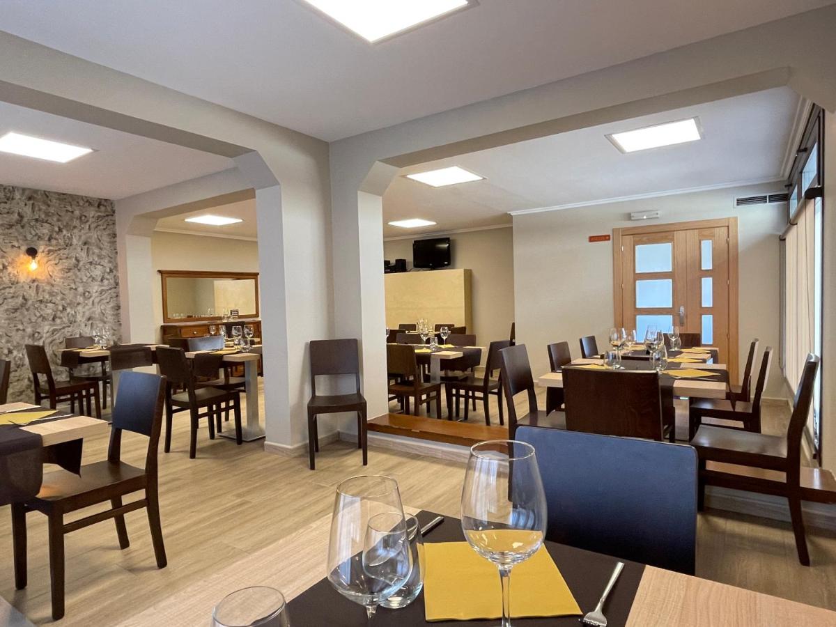 Hostal Torreblanca - Housity