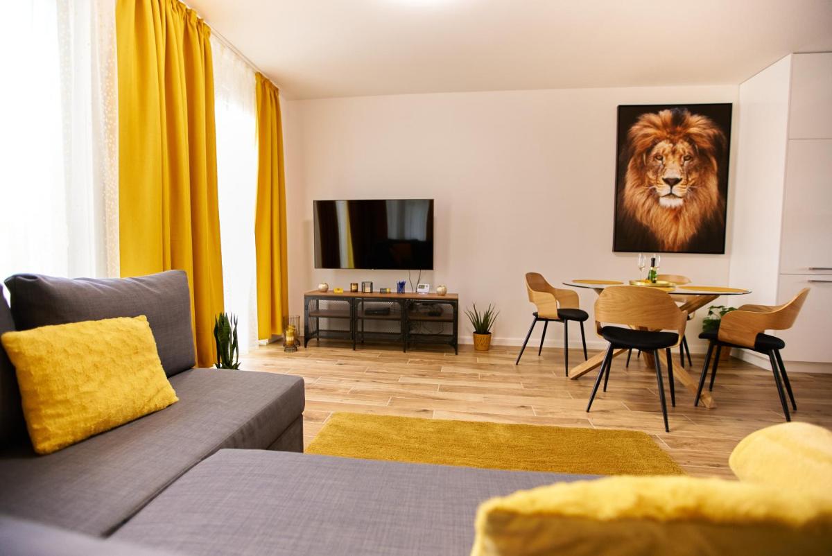 STARLIGHT BRONZE Szeged- Exclusive - Housity