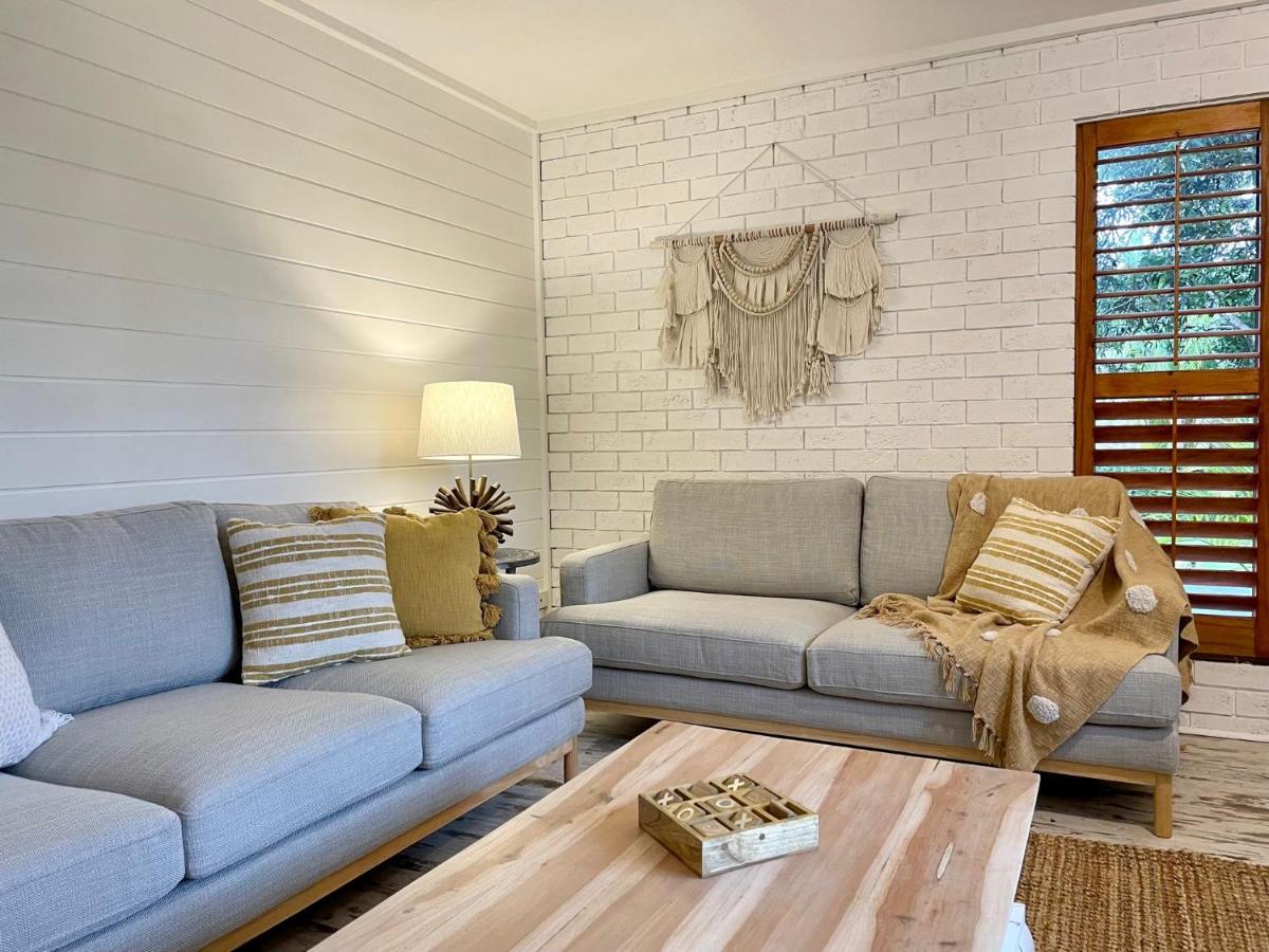 Maddie's Beach House & Studio - Housity