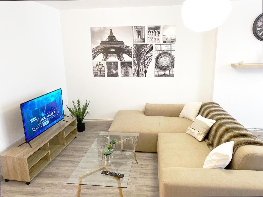Suitetrails - APPARTEMENT CHALEUREUX Wifi et parking gratuit