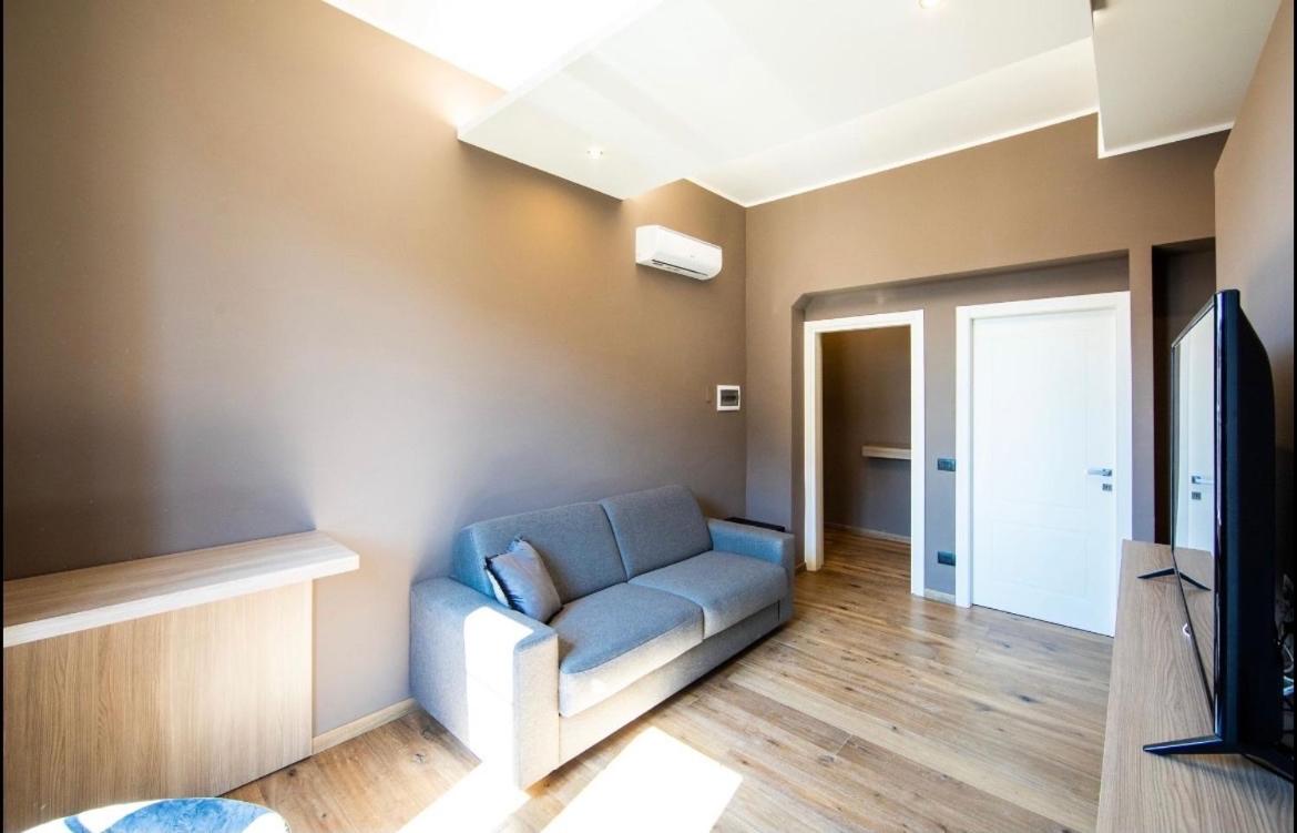 NEW WONDERFUL BILO WITH WALK-IN CLOSET from Moscova Suites Apartments - Housity