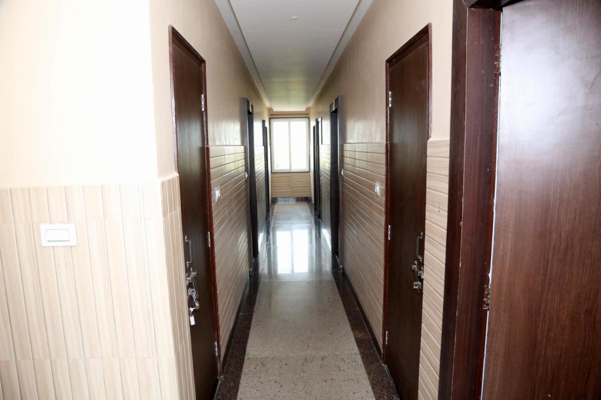 Hotel Lotus Udaipur - Housity