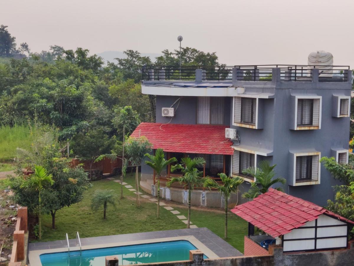 Karjat - 3 BHK Private Bungalow with Private Pool & Garden - Hizvo