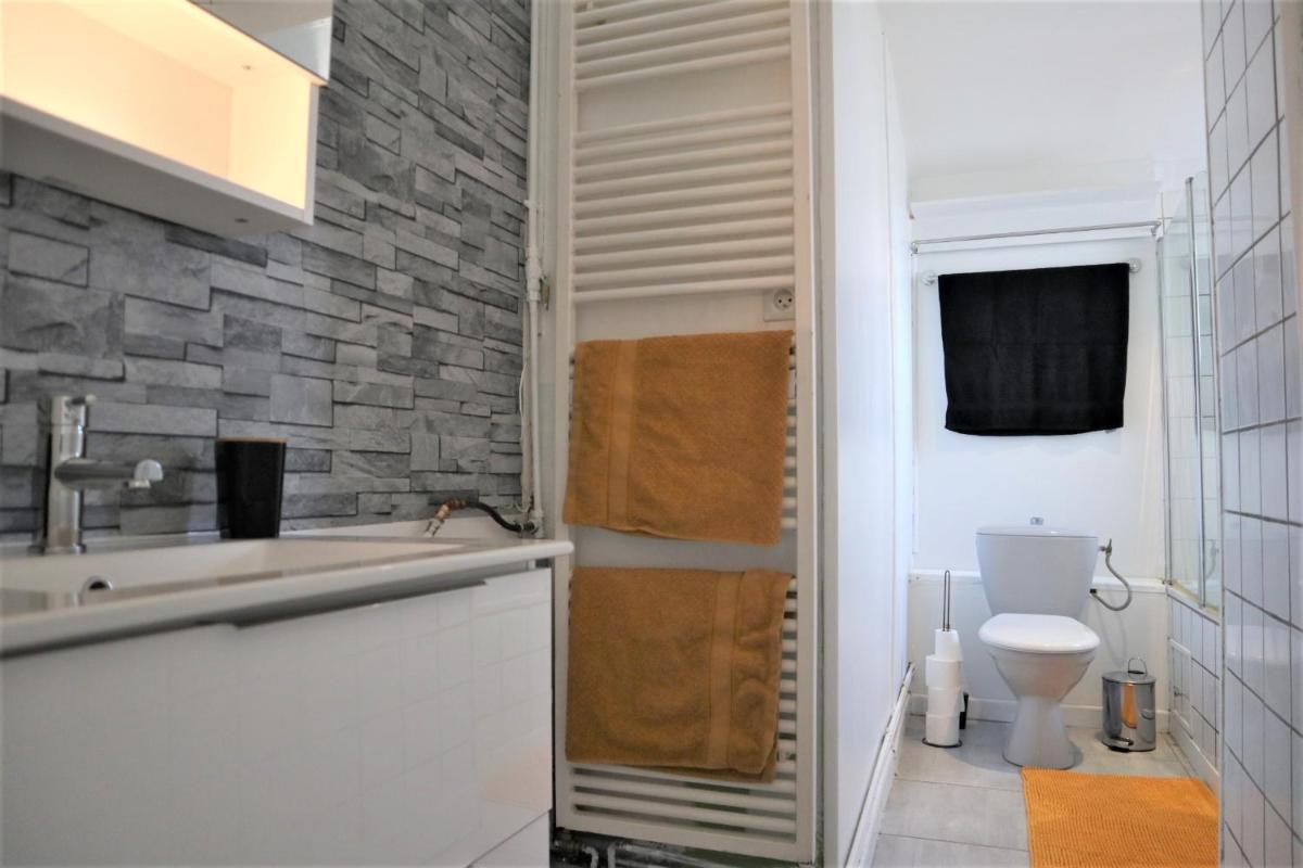 Spacieux appartement avec 2 chambres - Housity