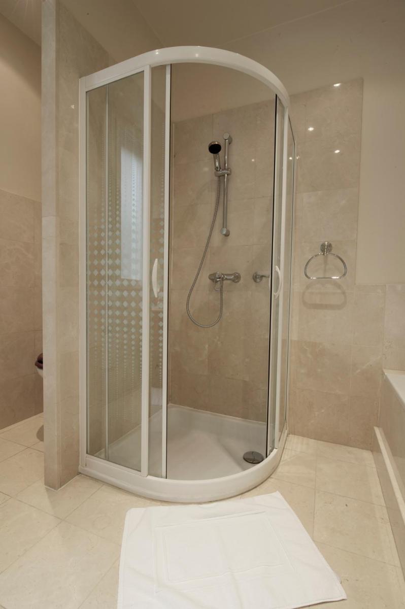La Villa Paris - B&B - Housity