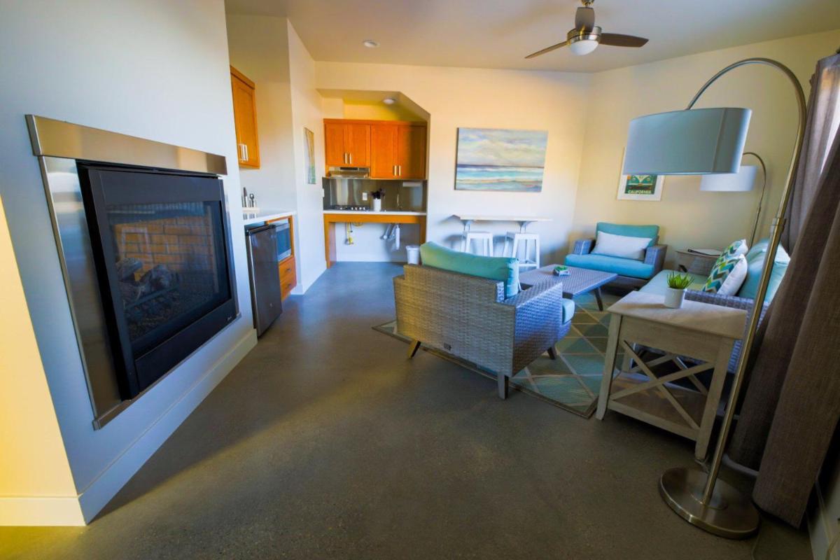 Suitetrails - Baywood Inn Bed & Breakfast