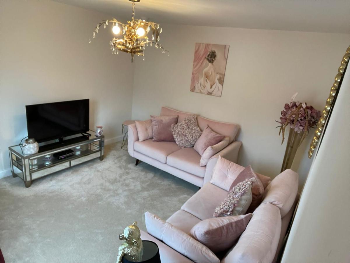 Beautiful Glasgow Home - Housity