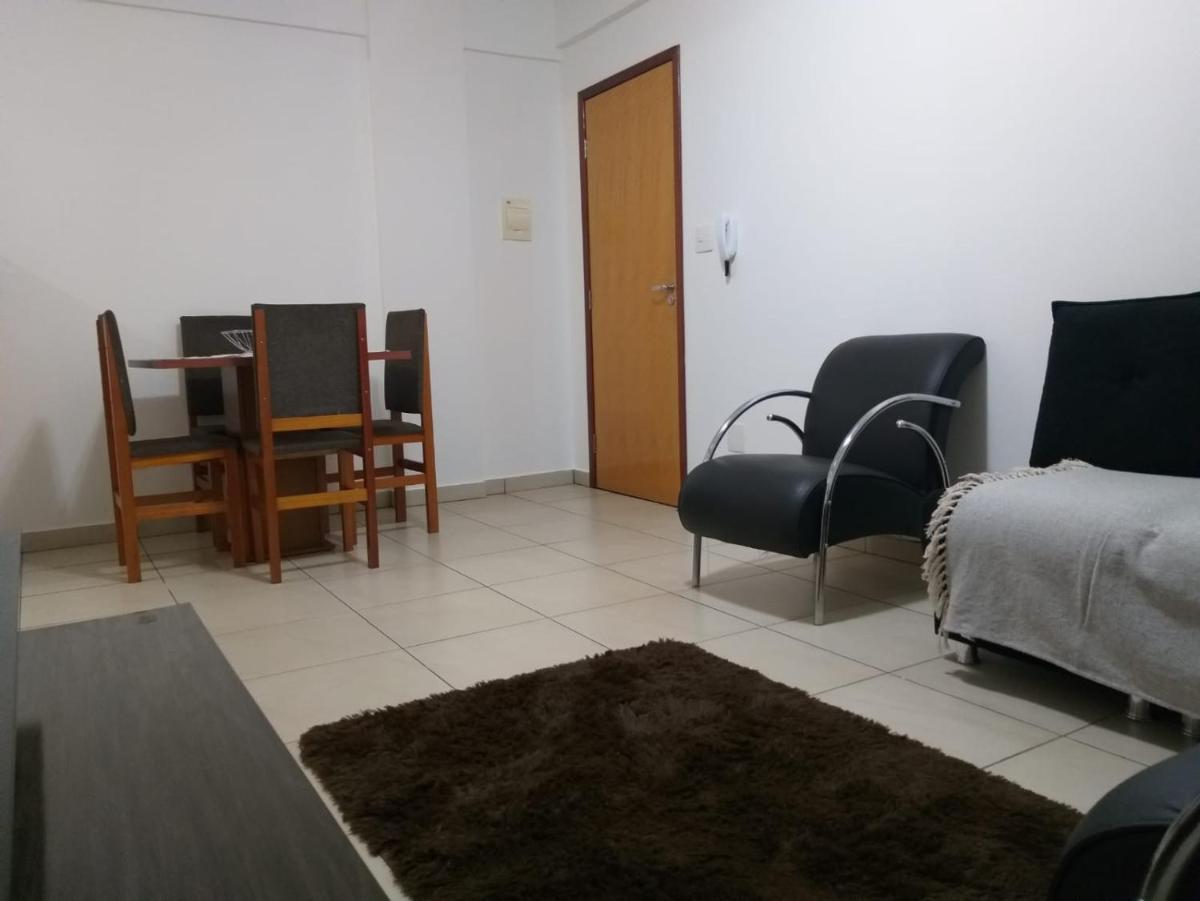 Apartamento Hospedagem Cidade Verde 2 MT - Housity