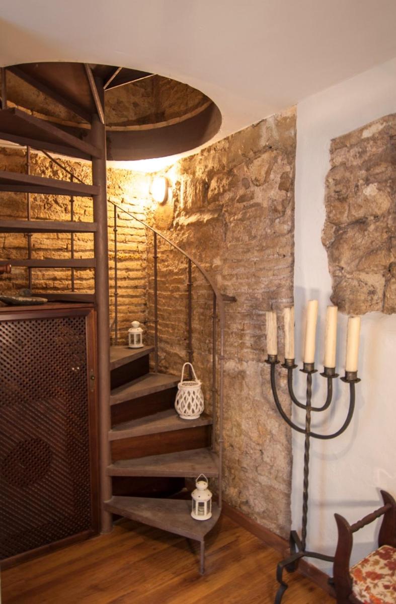 Casa del peregrino Torre de la Muralla------- casa completa de 2 dormitorios - Housity