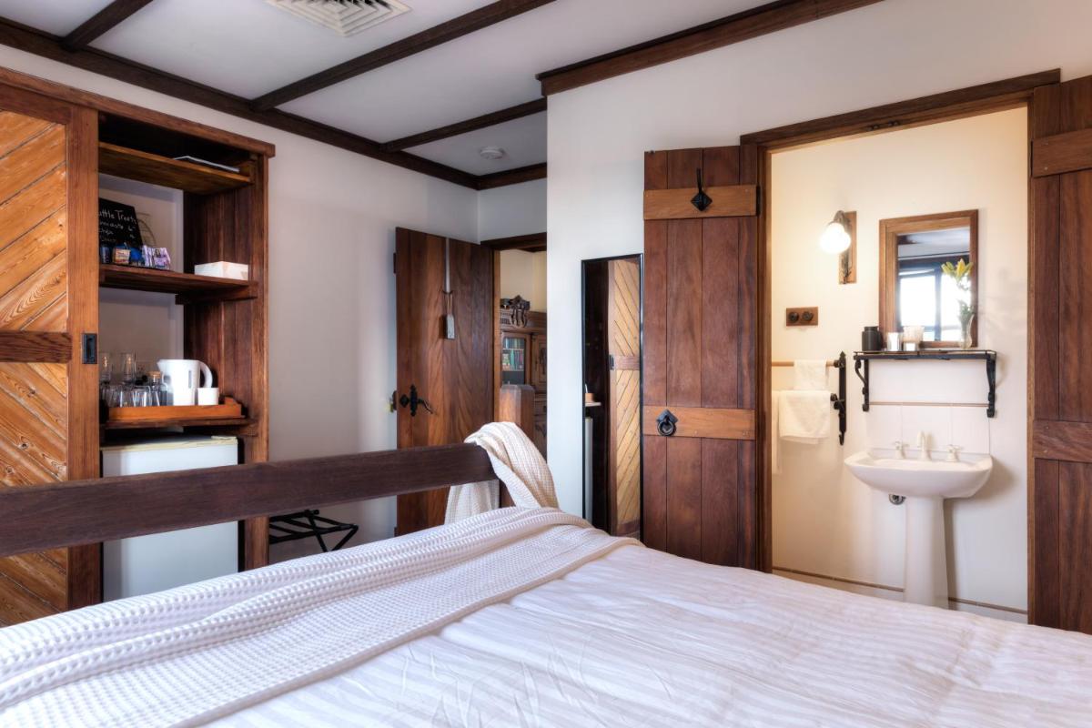 The Table Guest House - Housity
