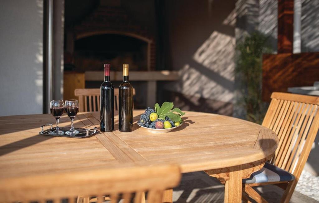 Holiday Home Sunce Dalmacije - Housity