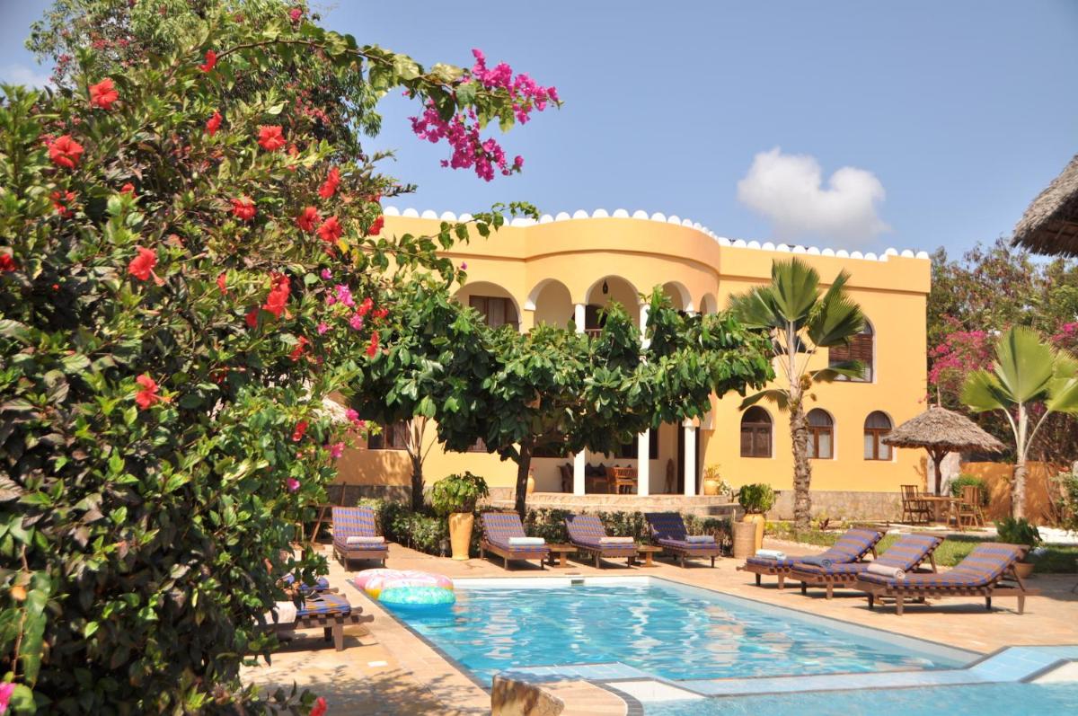 Zan View Hotel - Housity