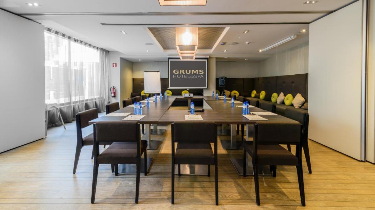 Zona business o sala de conferencias en Grums Hotel & Spa