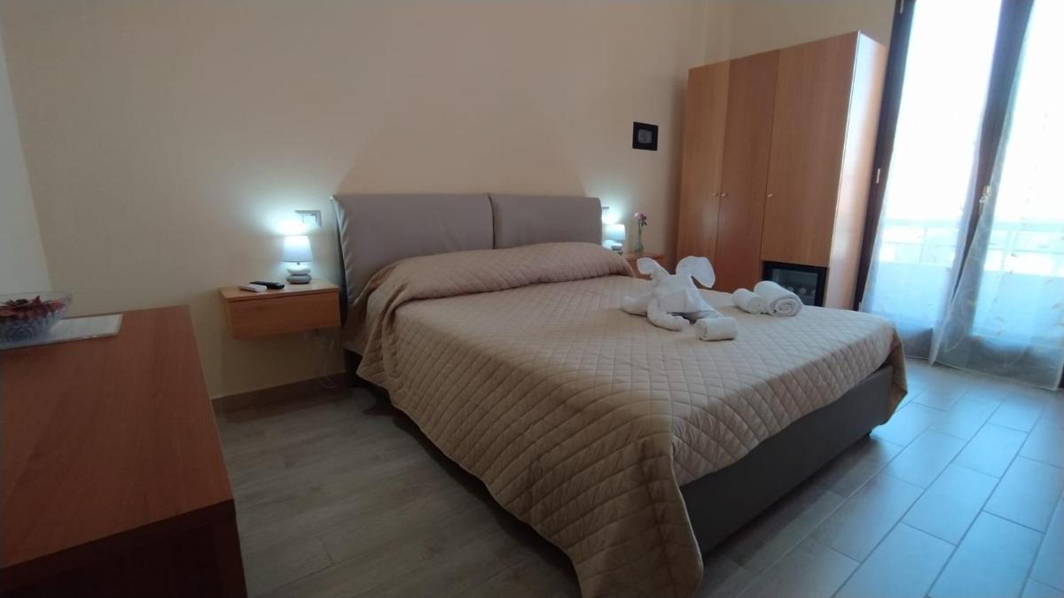 B&B Alfa & Phi - Housity