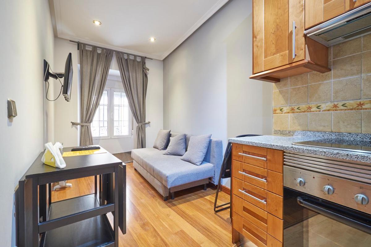 Apartamentos Madrid Atocha - Housity
