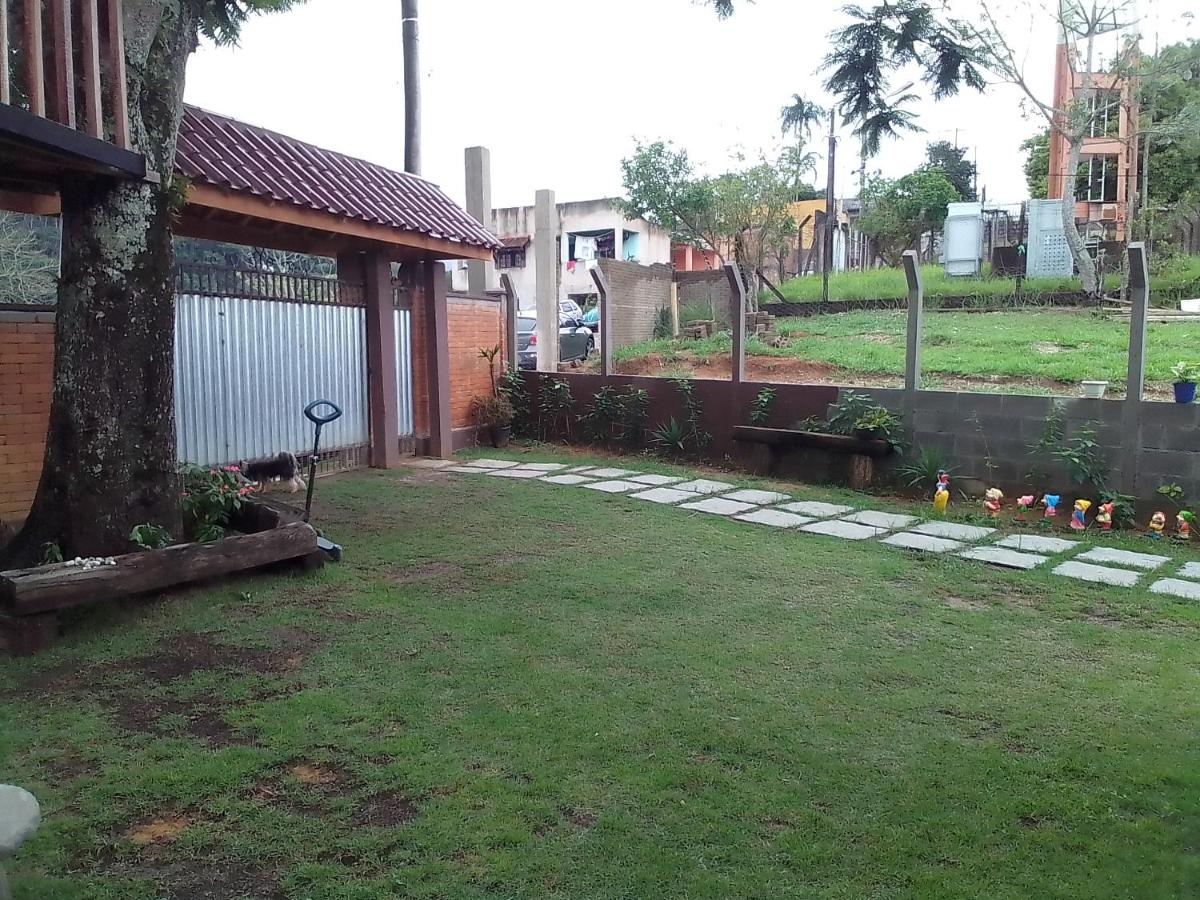 Casa de Tijolinho Penedo-RJ - Housity