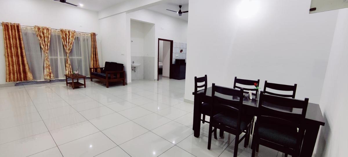 Suvarna Elite - Premium Apartment Hotel - Housity