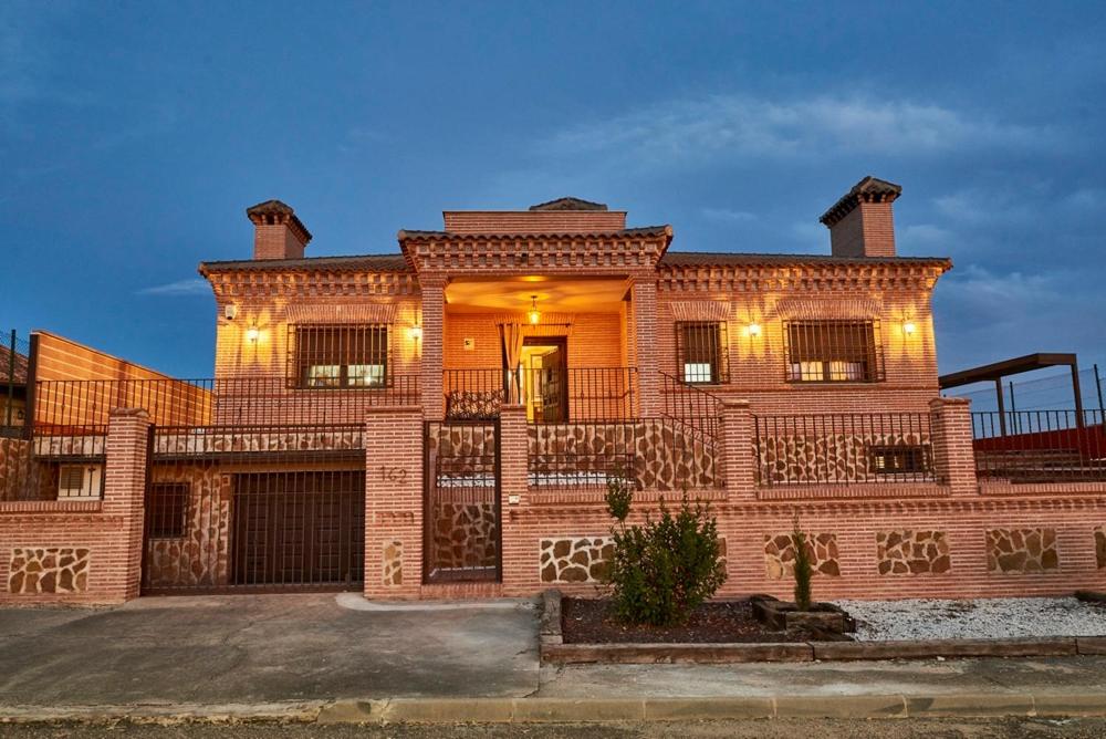 Villa El Rosal del Pozo - Housity