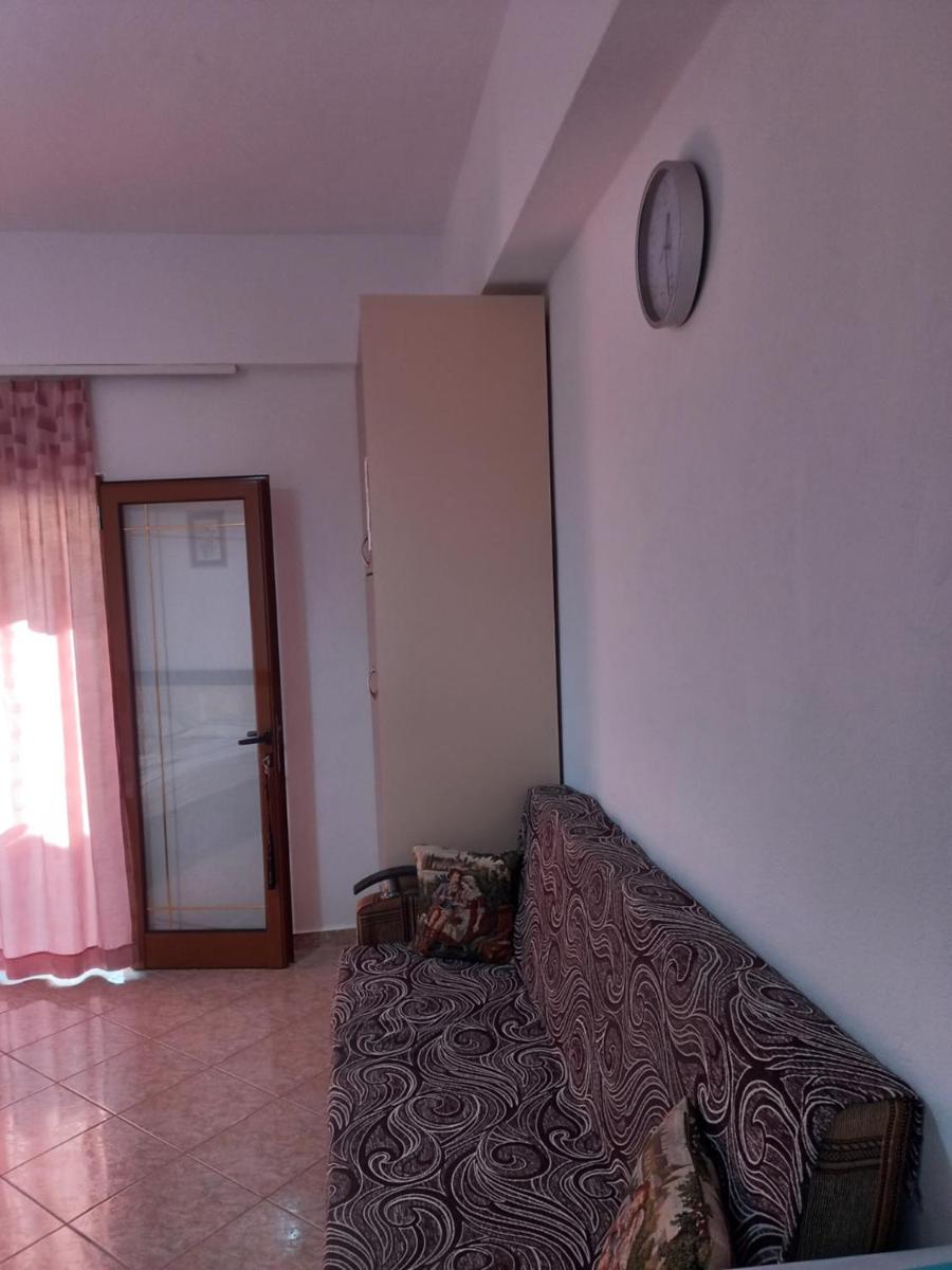 Guesthouse Haxhi Skrapalliu - Housity