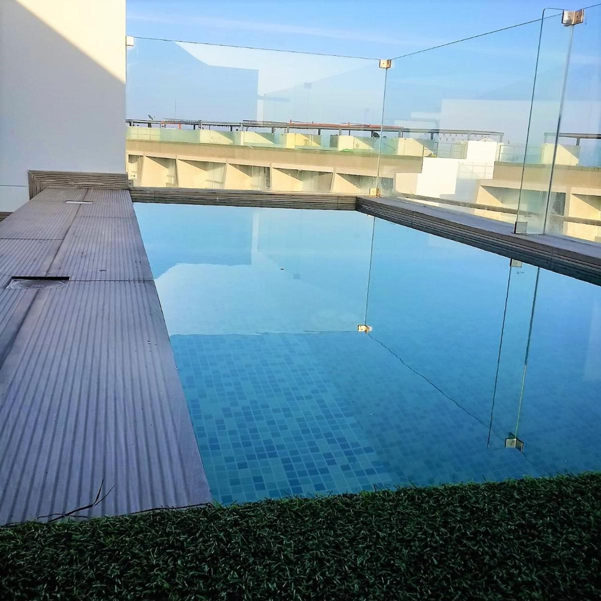 TRIPLEX CON PISCINA EN OCEAN REEF - SAN BARTOLO - Housity