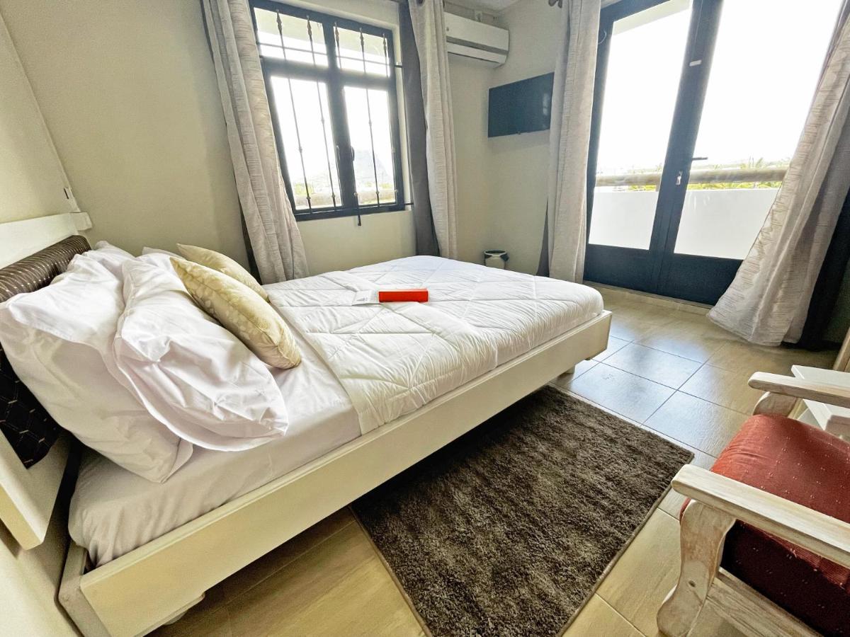 Tenexia - Morne Brabant Studio - Housity