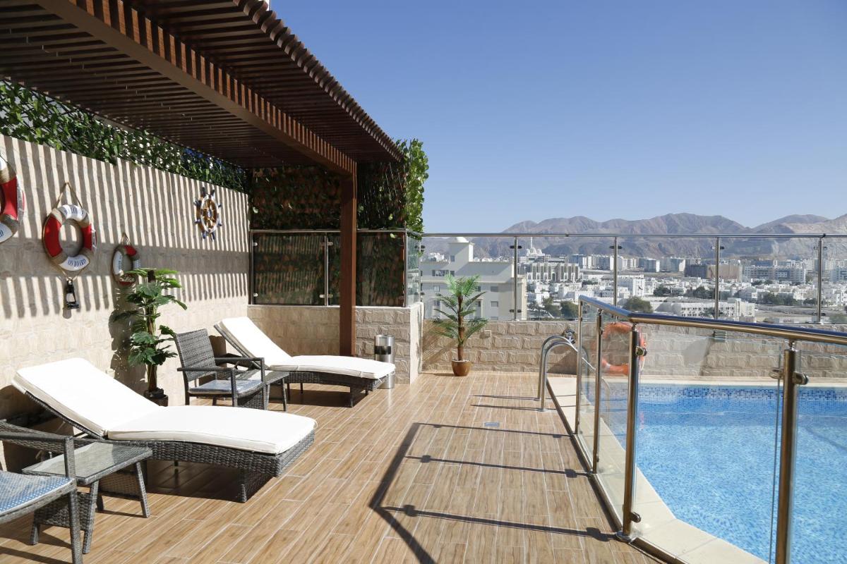 Suitetrails - The Palace Hotel - فندق القصر