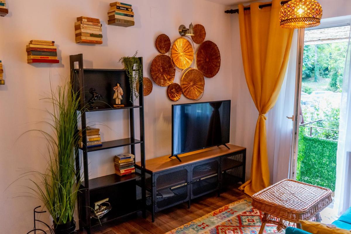 Little Boho-Chic - Housity