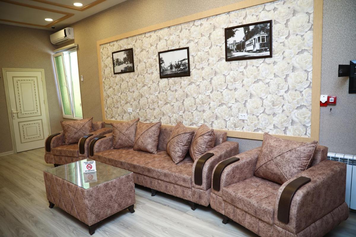 MANGAL HOTEL&HOSTEL - Housity