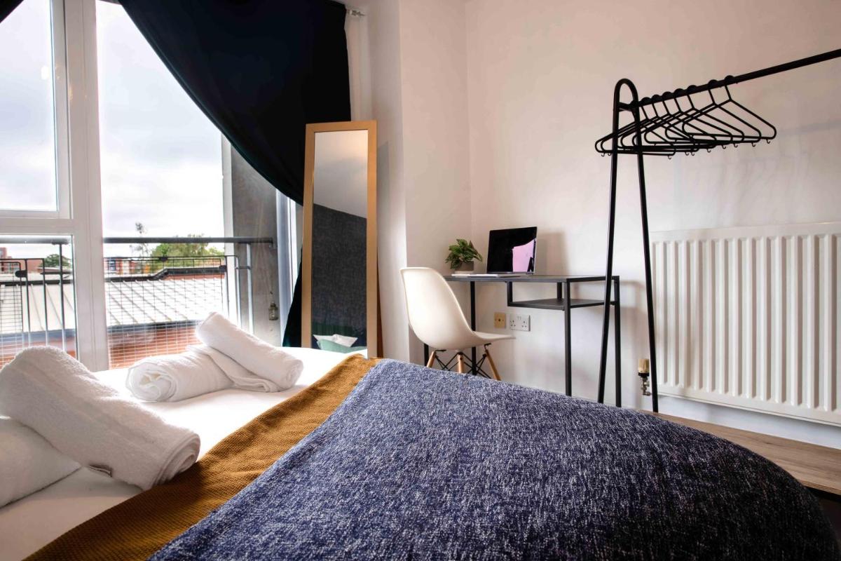 The Ivy . Contemporary Apart . Ideal for long stay - Housity